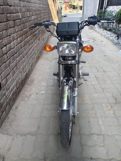 CG 125 SPECIAL EDITION 2025 MODEL