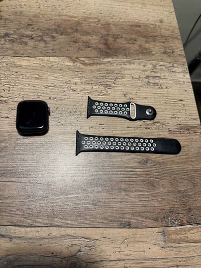 Apple watch series 7 45mm nike eddition