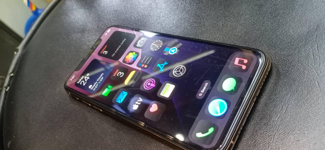 Apple iPhone X 2