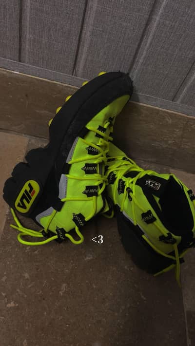 Original Fila shoes for boys
