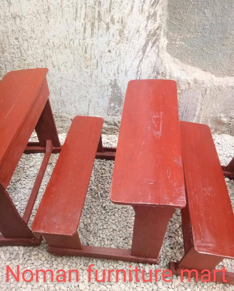 school desk 0