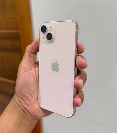 Apple iPhone 13