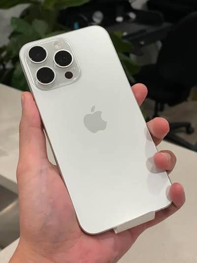 Apple iPhone 15 Pro