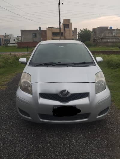 Toyota Vitz 2010