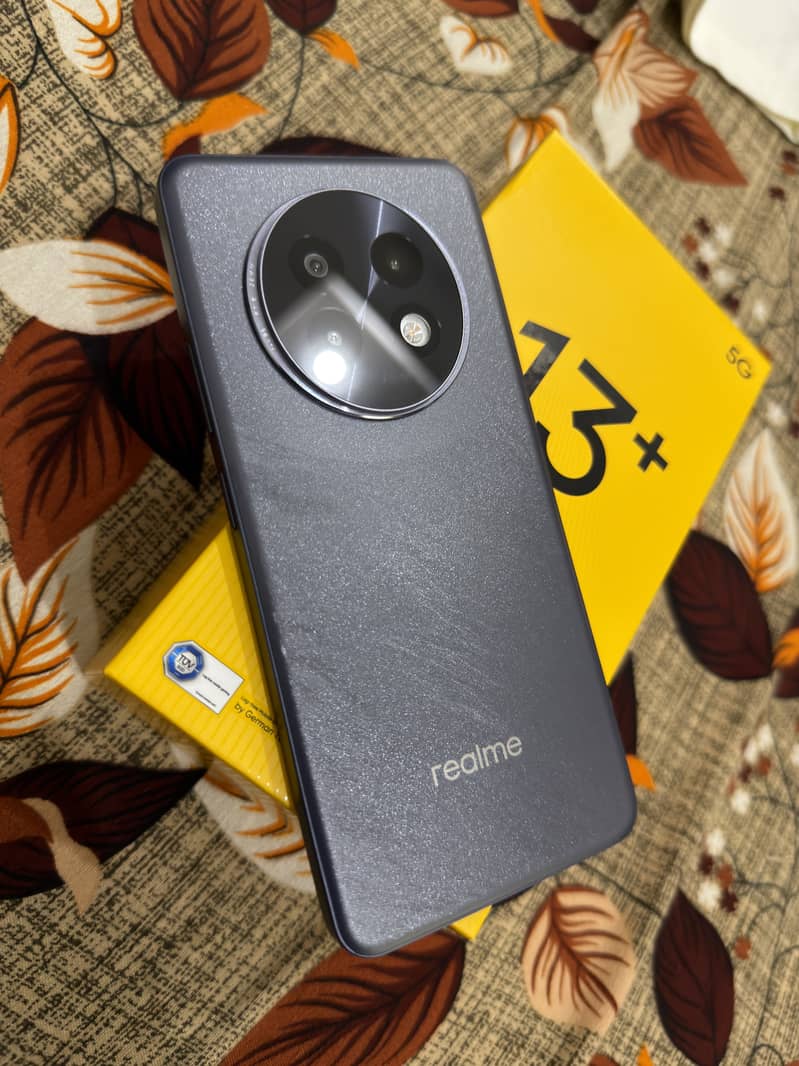 Realme 13 Plus 3