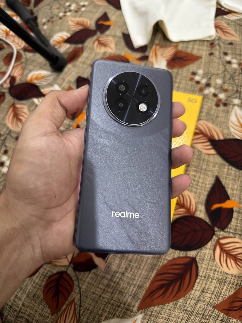 Realme 13 Plus 8