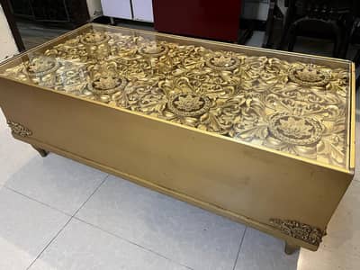 center table beautiful solid table for sale Johar town D block pia