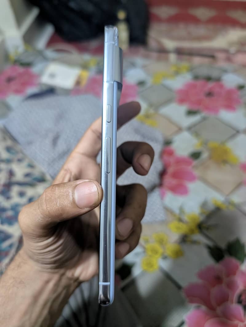 Google Pixel 8 Pro 1