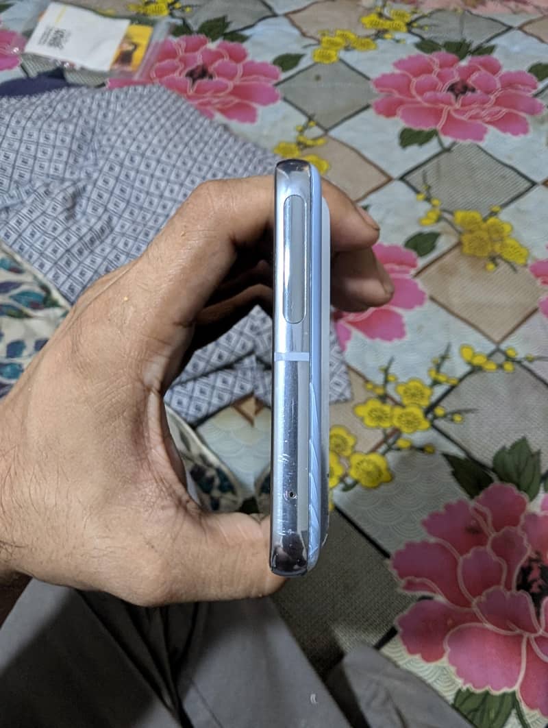 Google Pixel 8 Pro 2