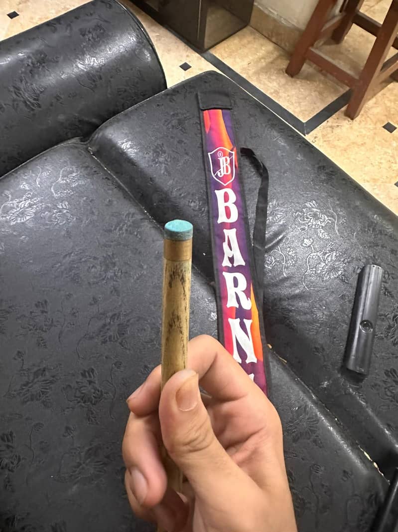 snooker cue 1
