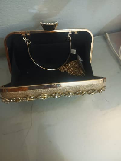 bridal clutch