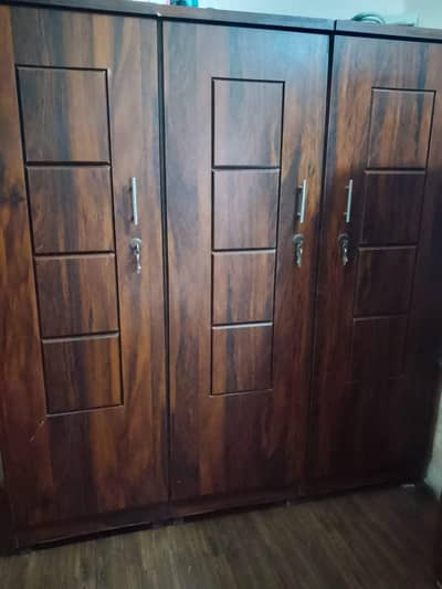 Complete Bedroom Set for Sale – Excellent Condition