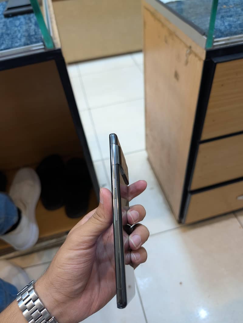 Google Pixel 7 Pro 2