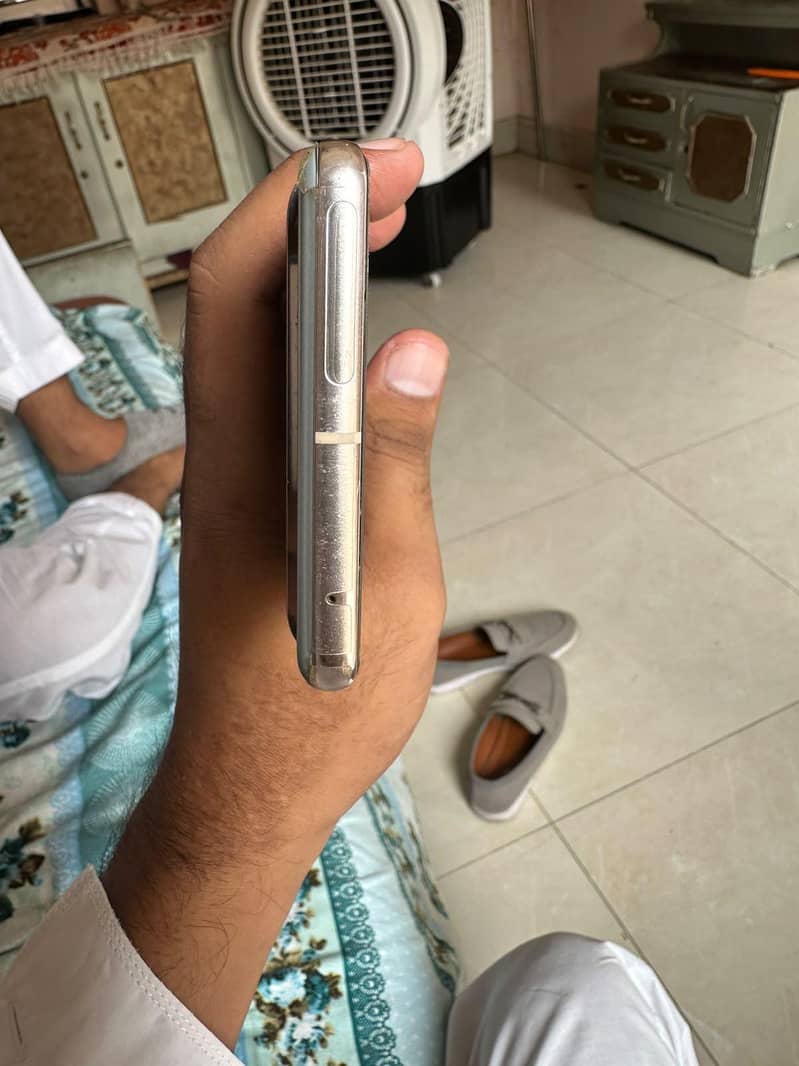 Google Pixel 7 Pro 4