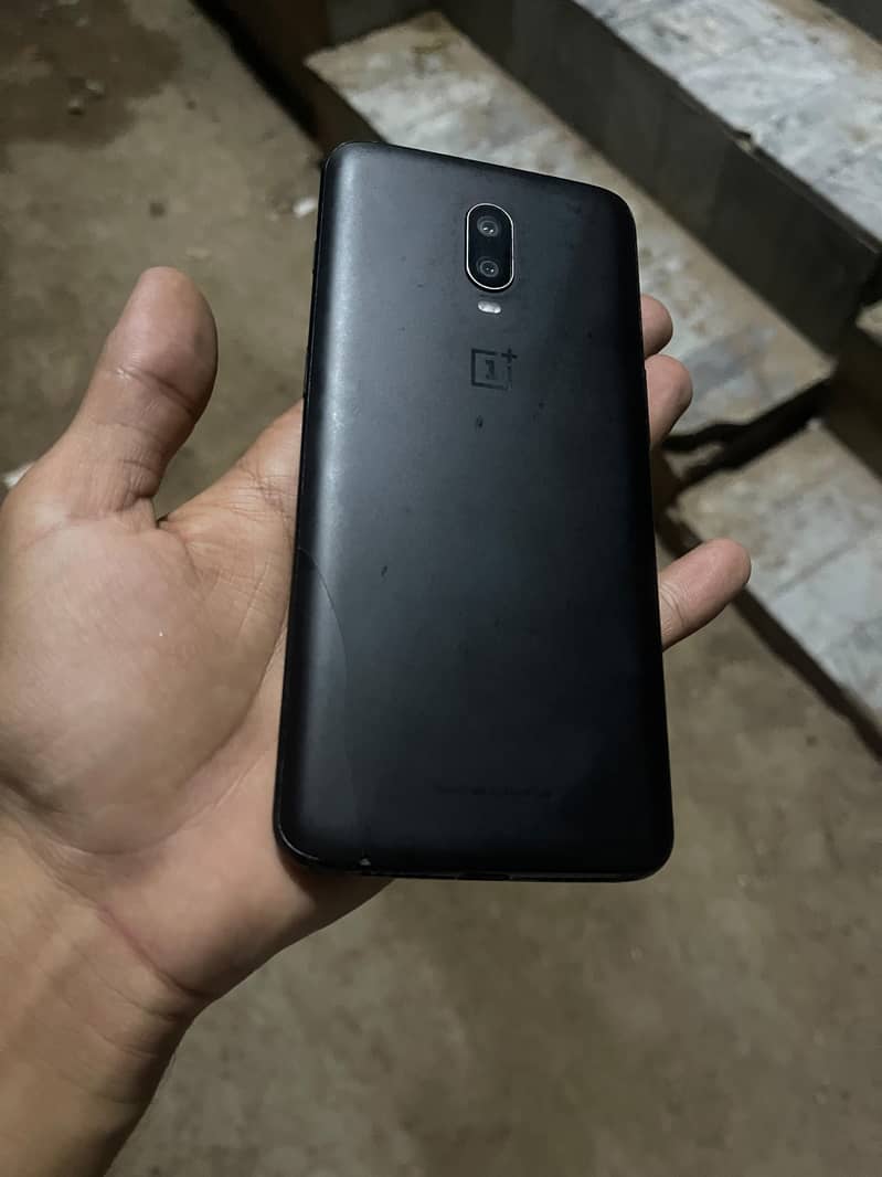One Plus 6T 3