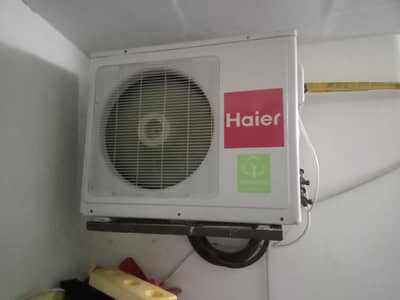 urgent sale condition 10/9 03014209277