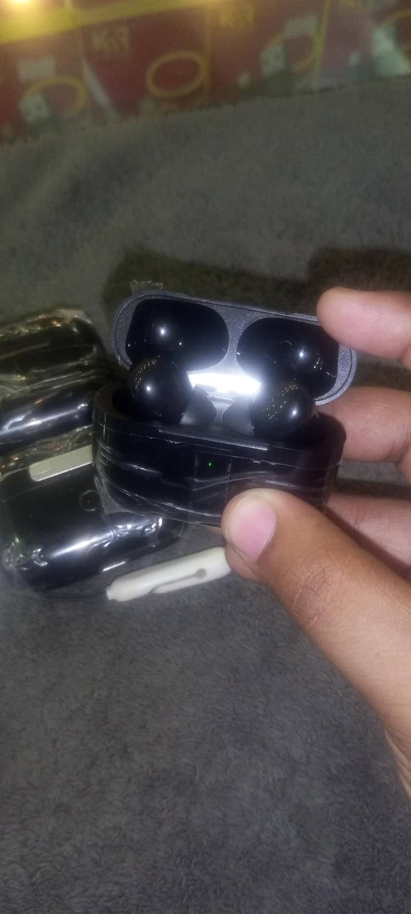 Pro 2 Wireless Earbuds 1