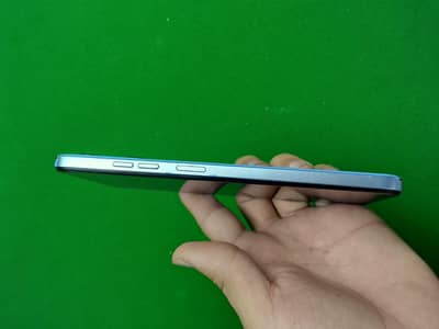 Tecno Spark 10C 4+4 ram 128 rom ha Sirf charge sth ha