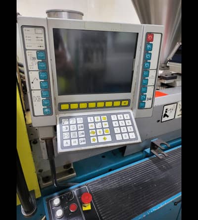 Dr. Boy 22m injection moulding machine for sale