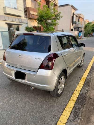 Suzuki Swift 2010