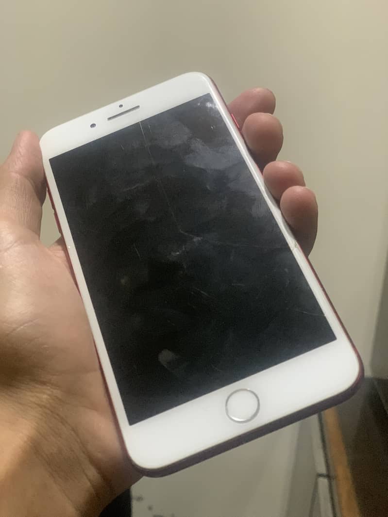 Apple iPhone 7 Plus 1