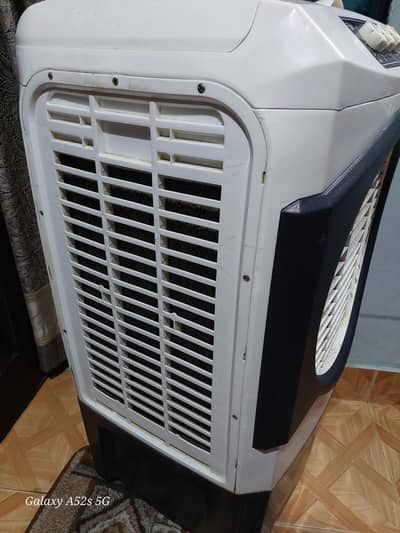 Super Asia ECM 4500 DC coolor