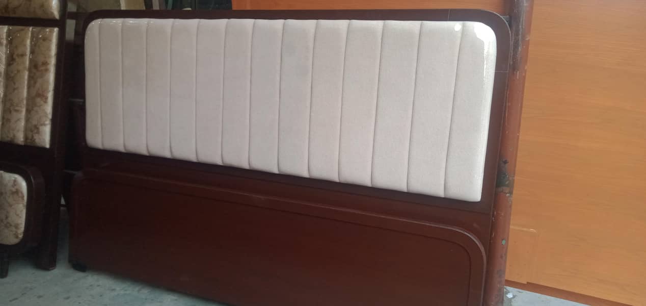 Double bed 0