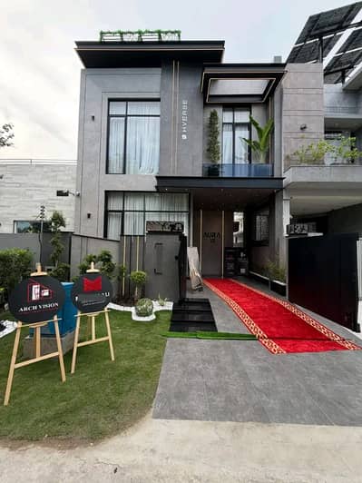 5 Marla Luxury House is Available for Rent in Bahria Town Lahore