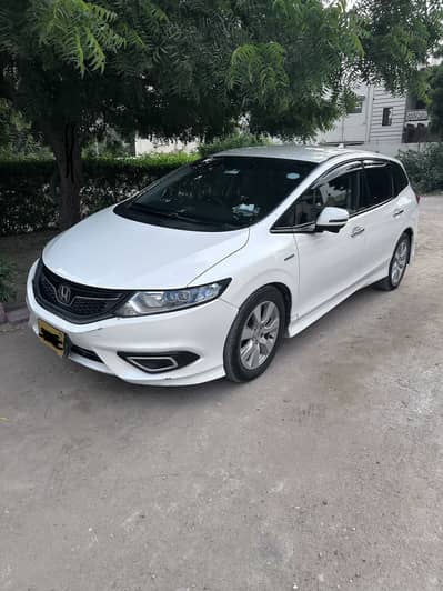 Honda Jade Hybrid 2015