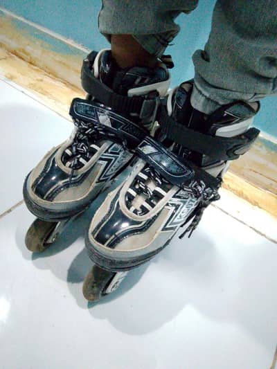 Skate shoes for kids