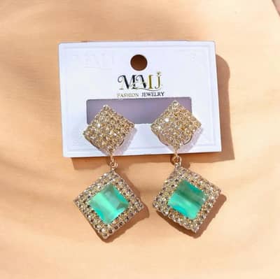Green Gemston Earings set for Women