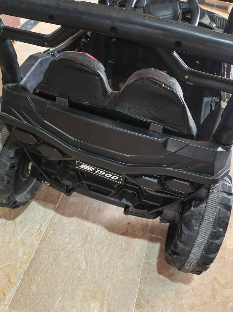 Double battery Electric jeeb 9