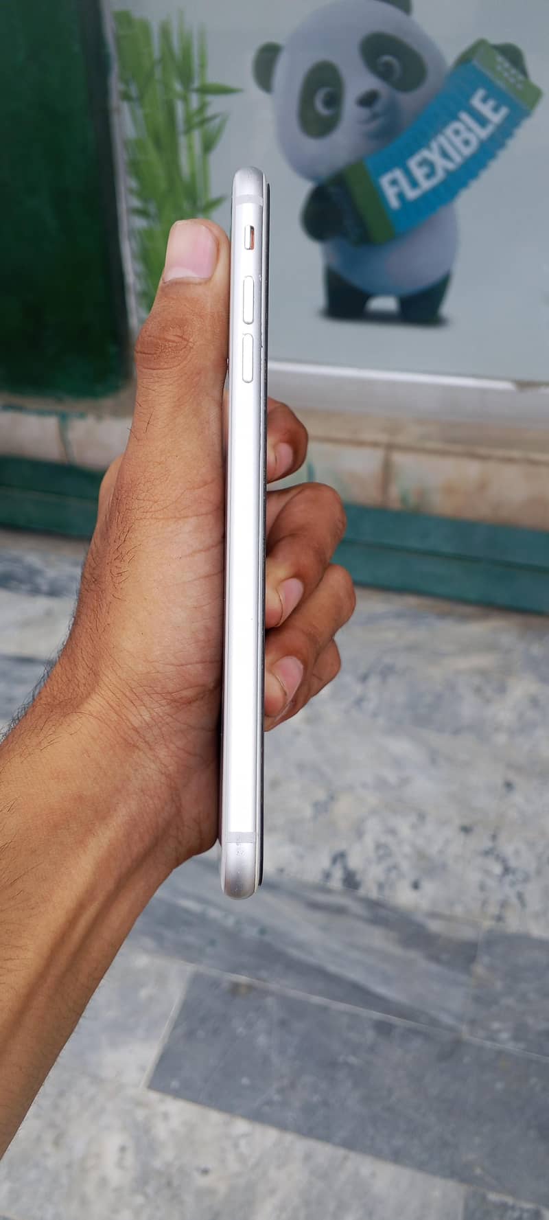 Apple iPhone 8 Plus 2