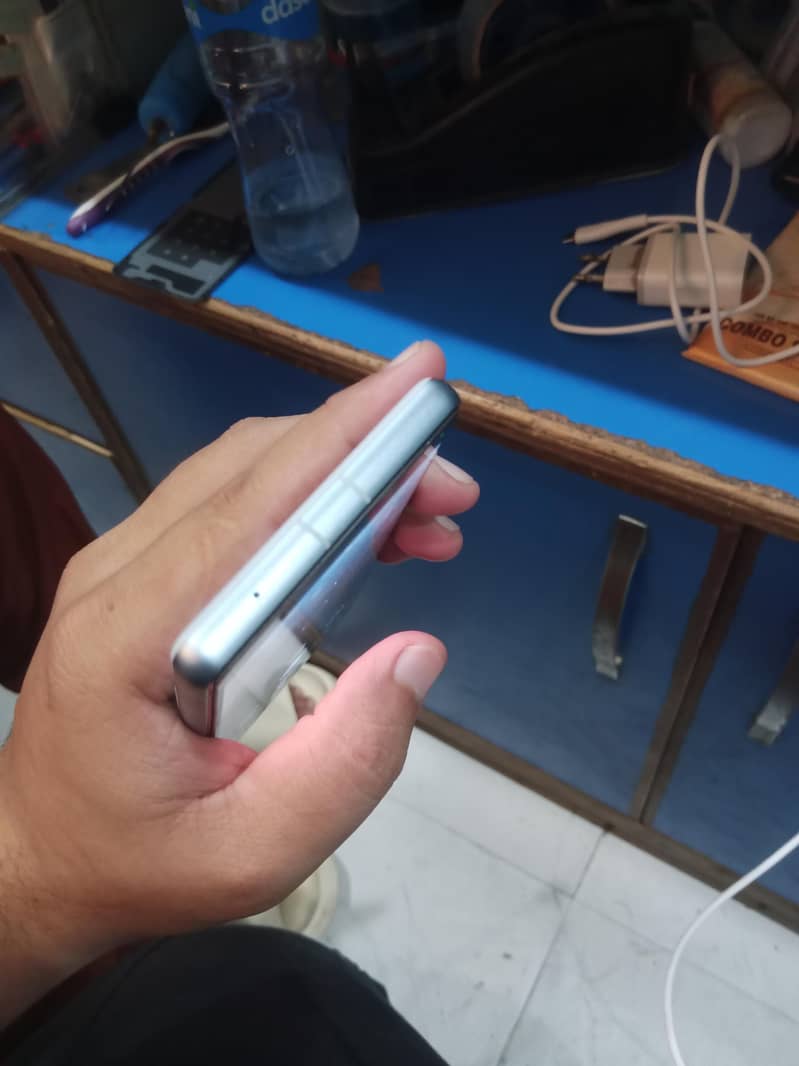 Google Pixel 7a 4