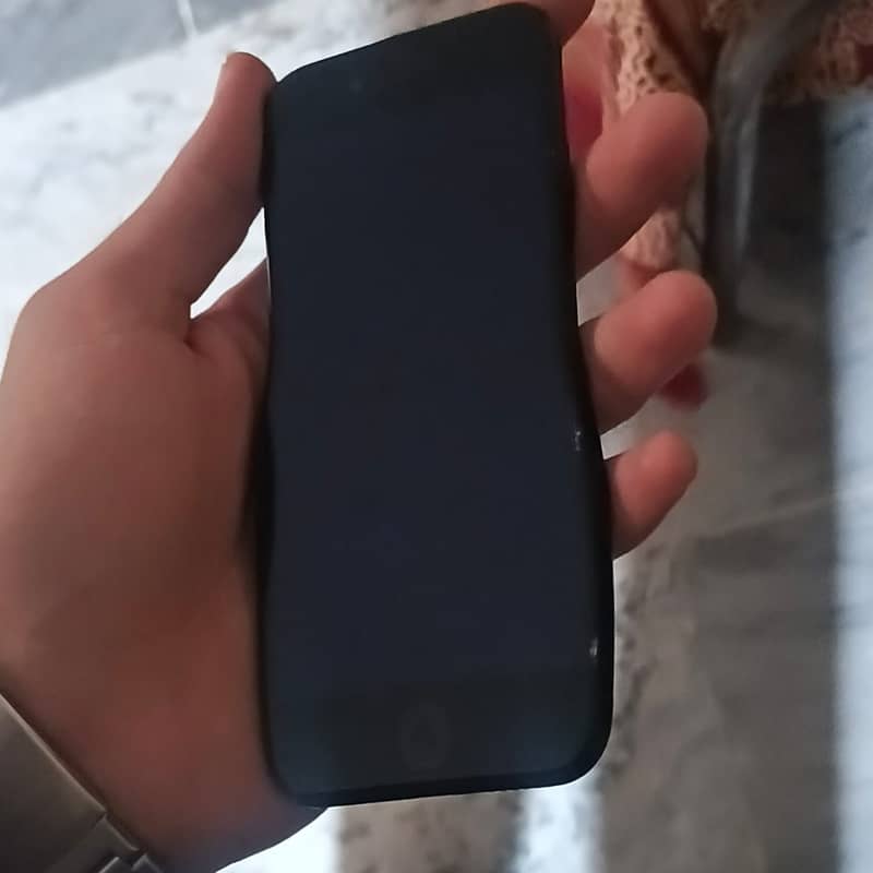 IPHONE SE 3
