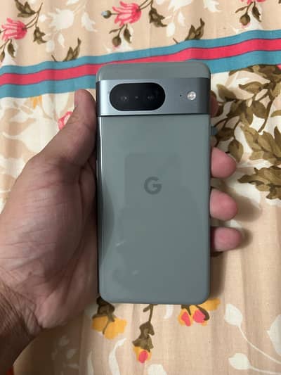 Google Pixel 8