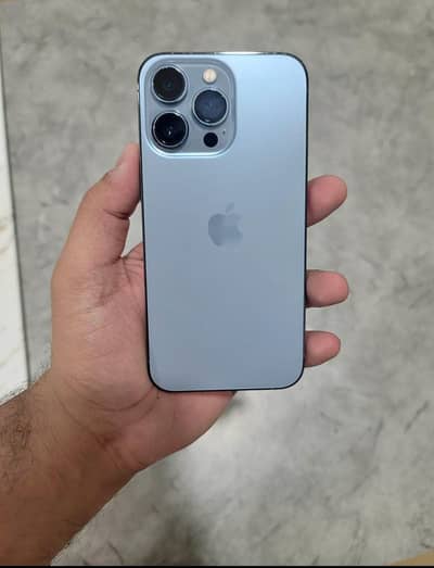 Iphone 13 pro All Ok 128 gb Koi masla nh hai  03703928412