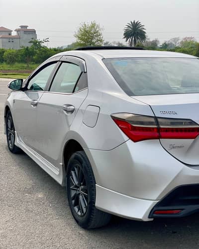 Toyota Altis Grande 2019