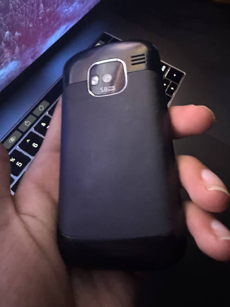 Nokia E5 4G 2
