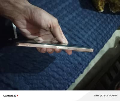 Vivo Y28