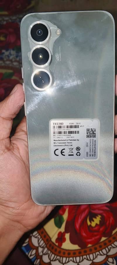 Tecno Spark 40 pro