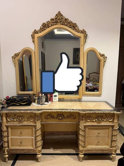 King bed with side tables and dressing table