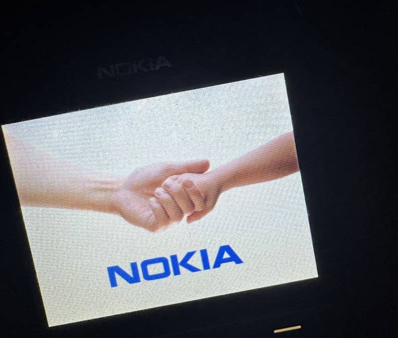 Nokia E5 4G 4