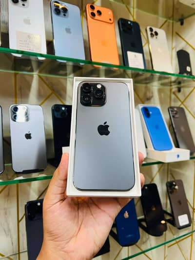 iPhone 14 Pro Max ( J V )
