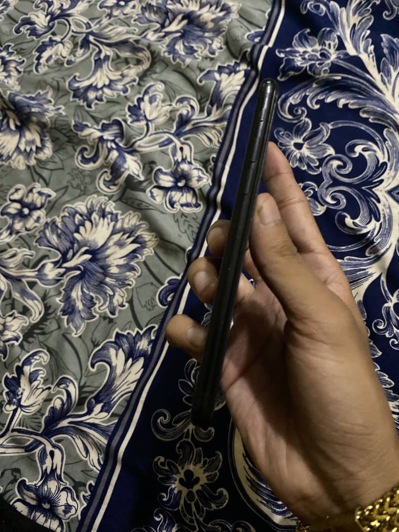 Apple iPhone 7 4