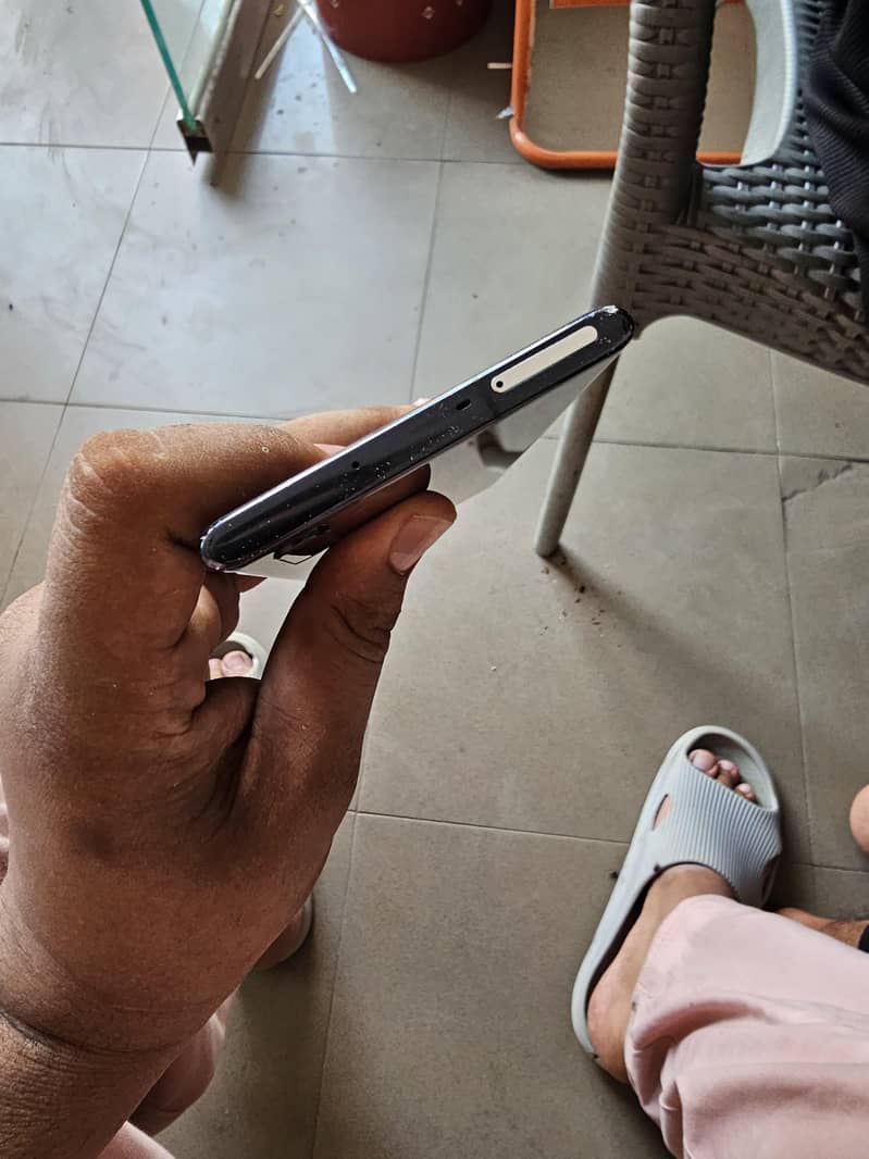 Samsung Mobile Note 10 Plus 5