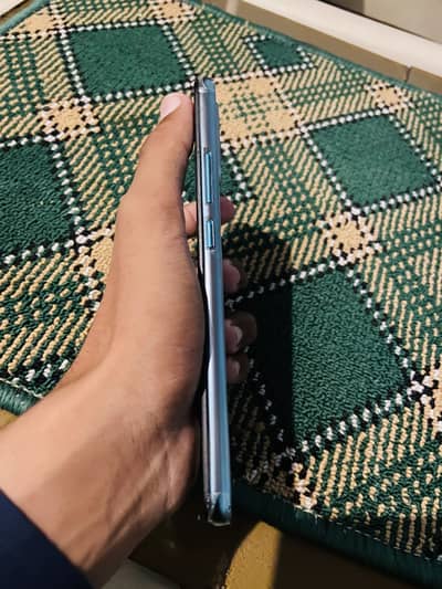 Vivo S1