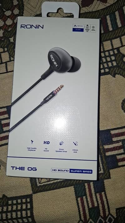 Ronin handfree for gaming R-9 03262587581 only whatsapp