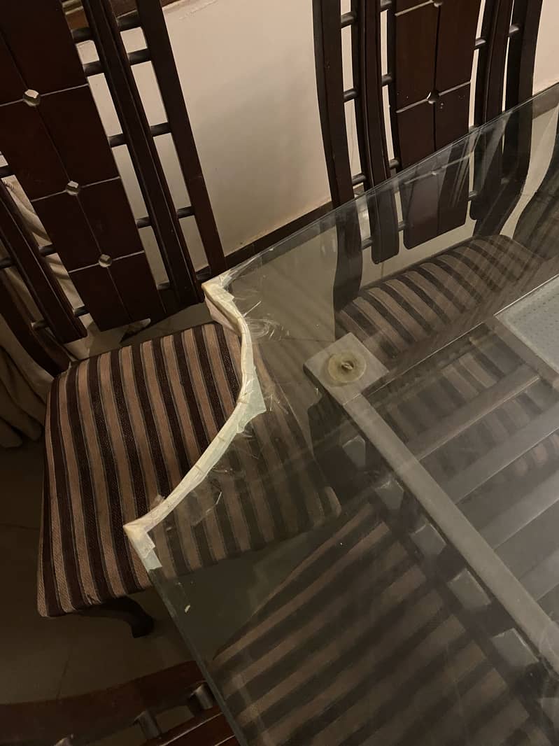 Dining table 3