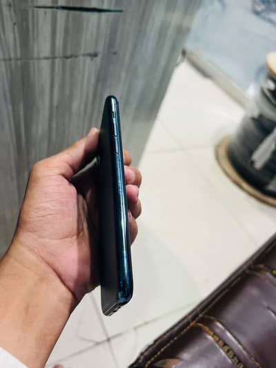 Apple iPhone 11 Pro